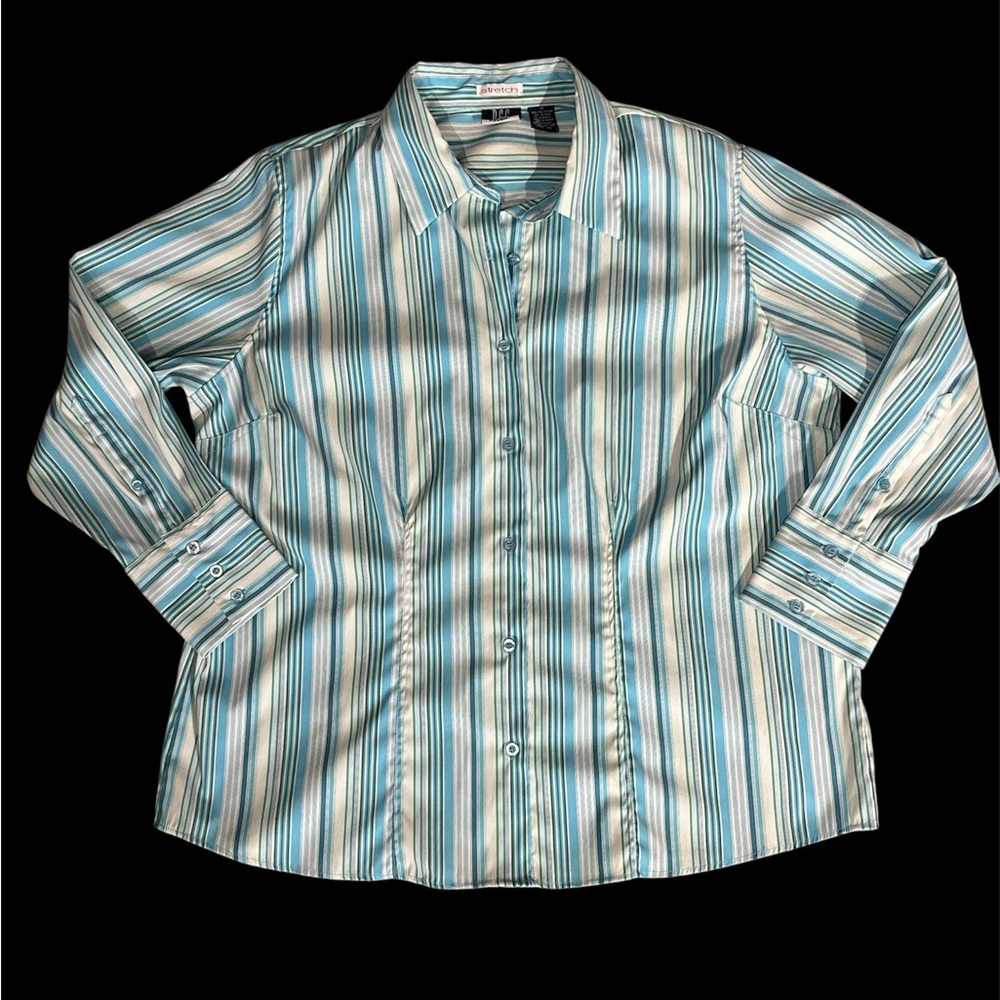 DCC Striped Blue and White Button Down Blouse. Size 1X 
14" Pit to Pit  27" L
